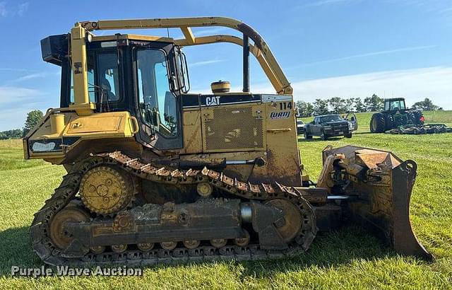 Image of Caterpillar D6M equipment image 3