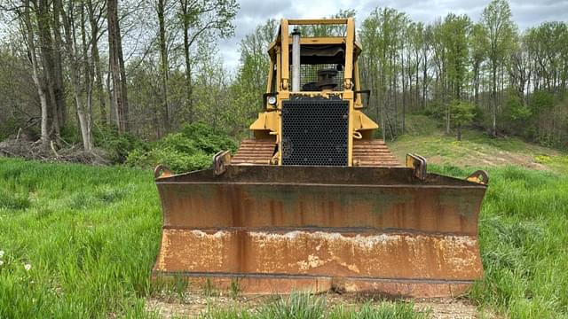 Image of Caterpillar D6M equipment image 3