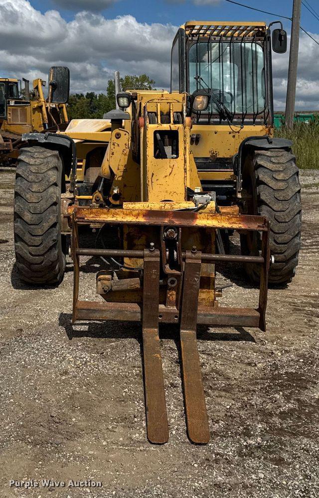 Image of Caterpillar TH63 equipment image 1