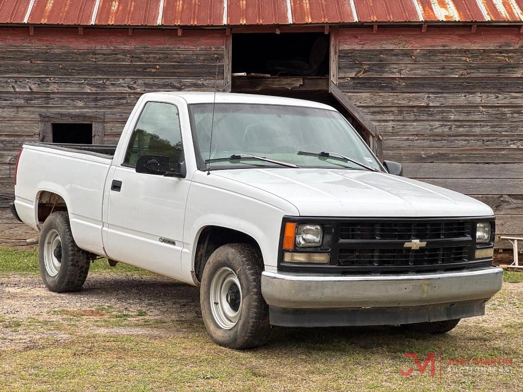 Image of Chevrolet 1500 Primary image