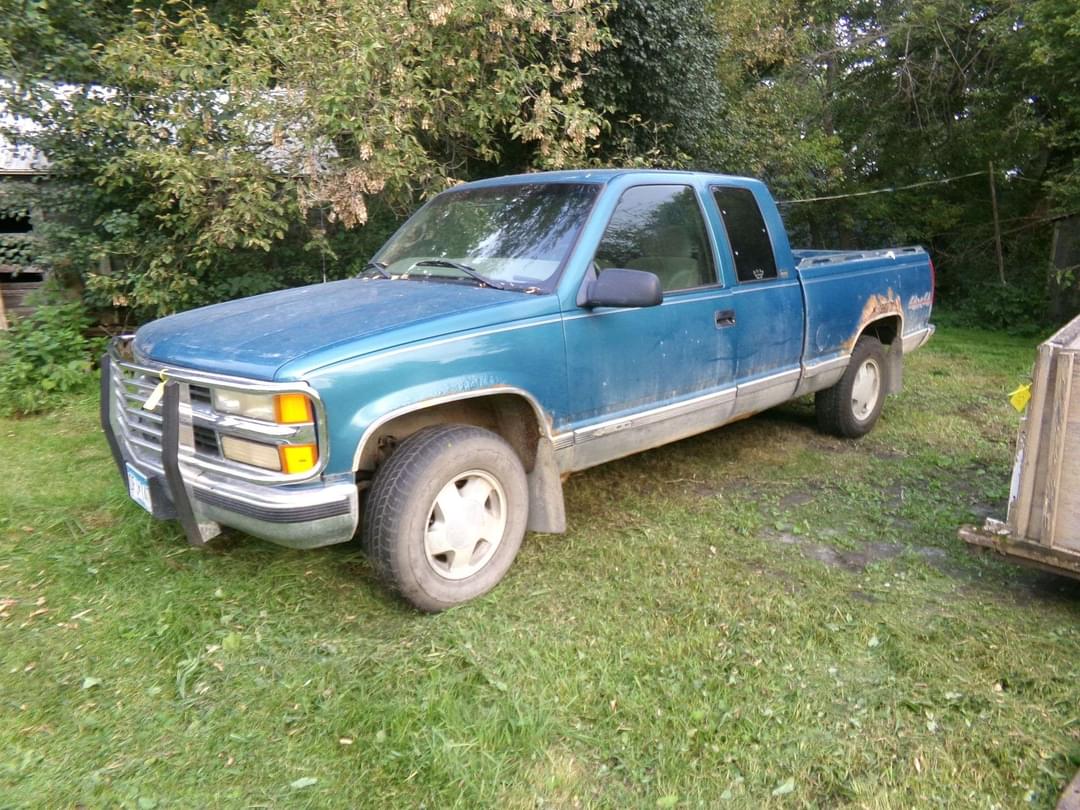Image of Chevrolet 1500 Primary image