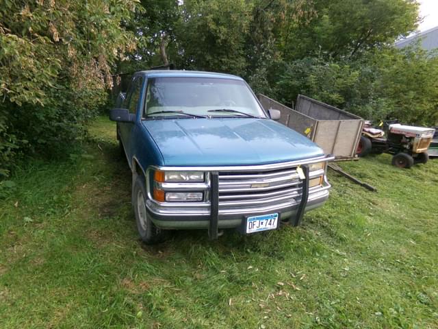 Image of Chevrolet 1500 equipment image 1