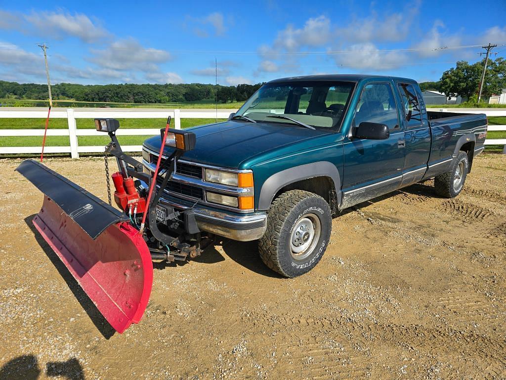 Image of Chevrolet 2500 Primary image