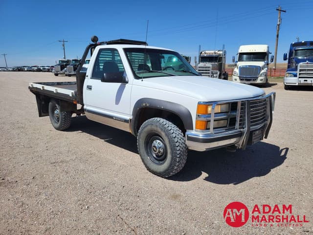 Image of Chevrolet 2500 equipment image 1