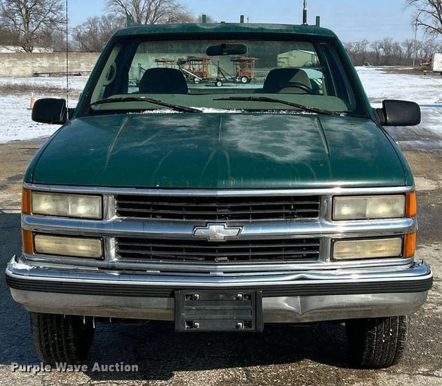 Image of Chevrolet C3500 equipment image 1