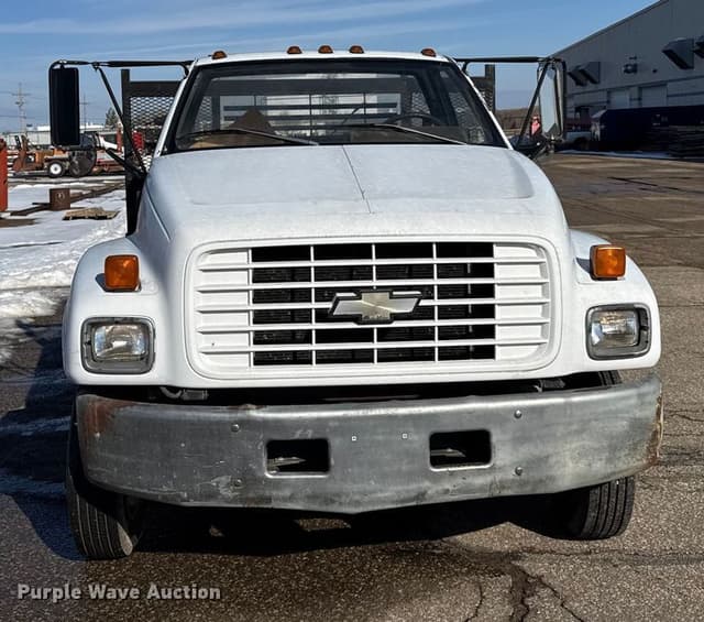 Image of Chevrolet C5500 equipment image 1