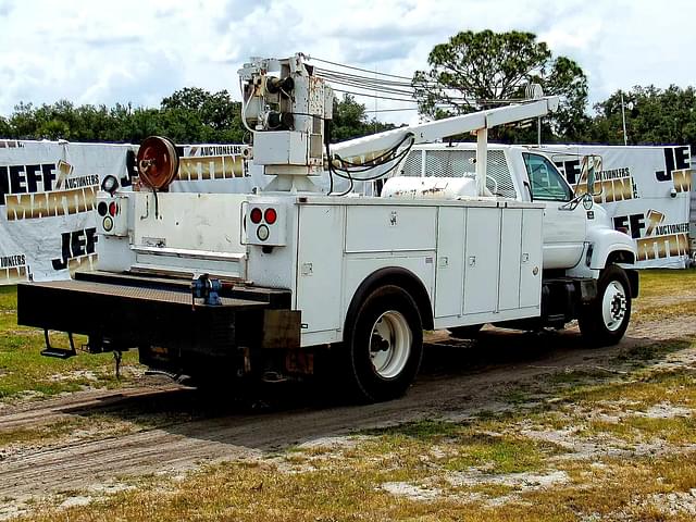 Image of Chevrolet C7 equipment image 4