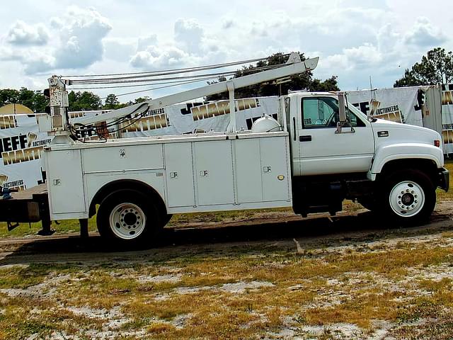 Image of Chevrolet C7 equipment image 3