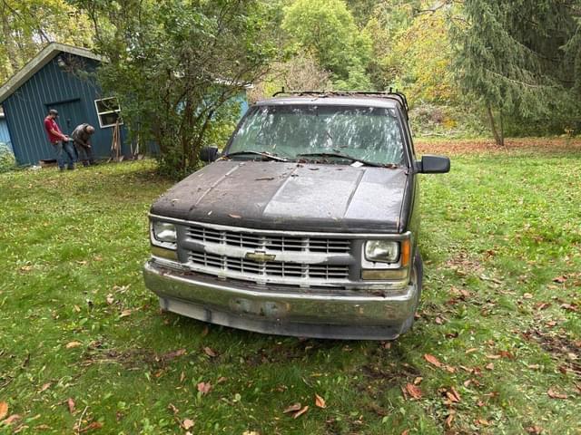 Image of Chevrolet 1500 equipment image 1