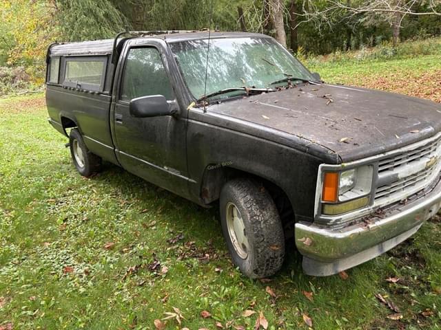 Image of Chevrolet 1500 equipment image 3