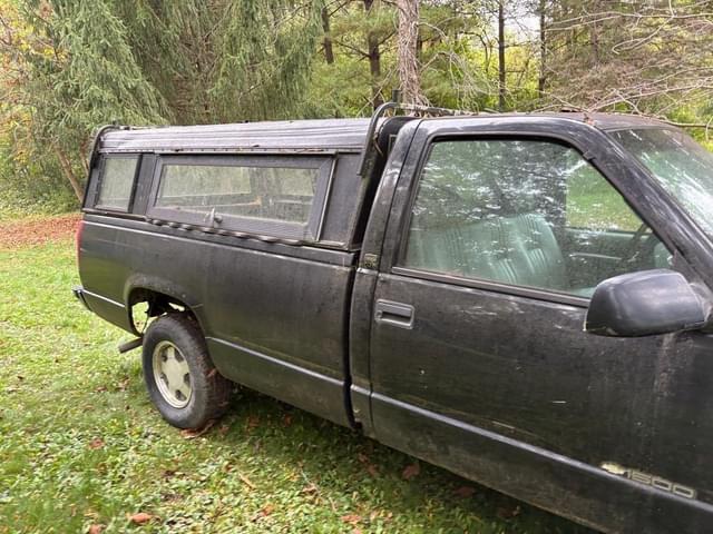 Image of Chevrolet 1500 equipment image 4