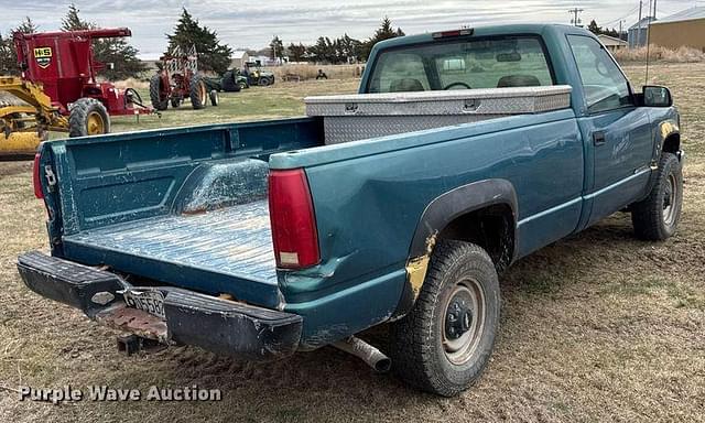 Image of Chevrolet Cheyenne 2500 equipment image 4