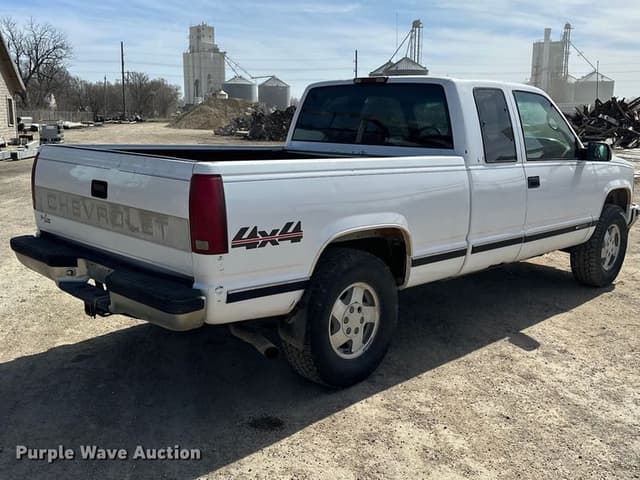 Image of Chevrolet K1500 equipment image 4