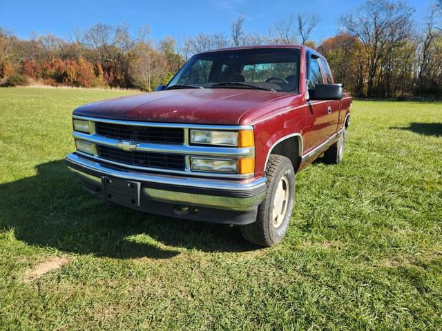 Image of Chevrolet K1500 equipment image 1