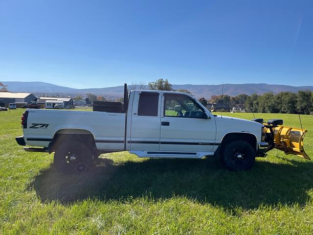 Image of Chevrolet K1500 equipment image 4