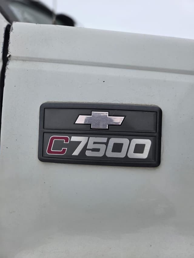 Image of Chevrolet Kodiak C7500 equipment image 1