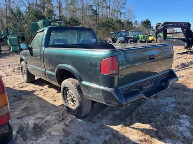 Image of Chevrolet S10 equipment image 2