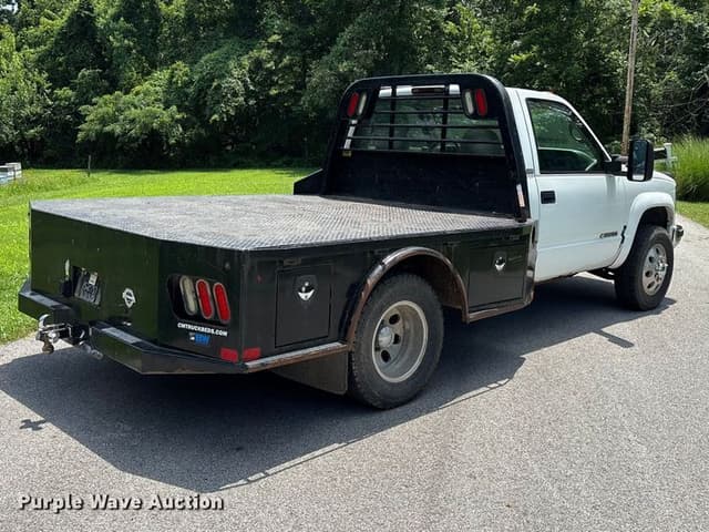 Image of Chevrolet 3500 equipment image 4