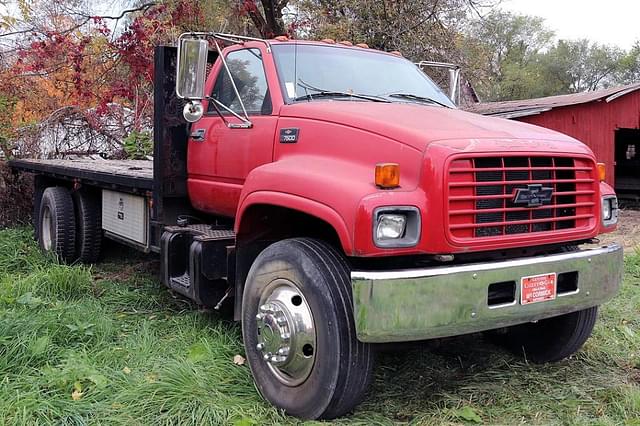 Image of Chevrolet C7500 equipment image 2