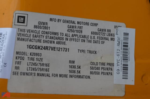 Image of Chevrolet 2500 equipment image 4