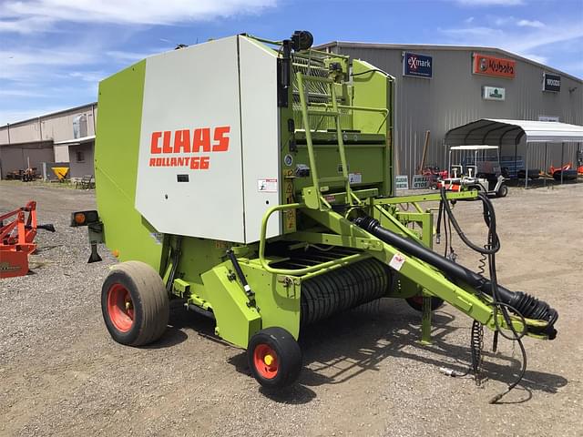 Image of CLAAS Rollant 66 equipment image 1