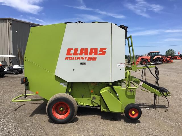 Image of CLAAS Rollant 66 equipment image 2