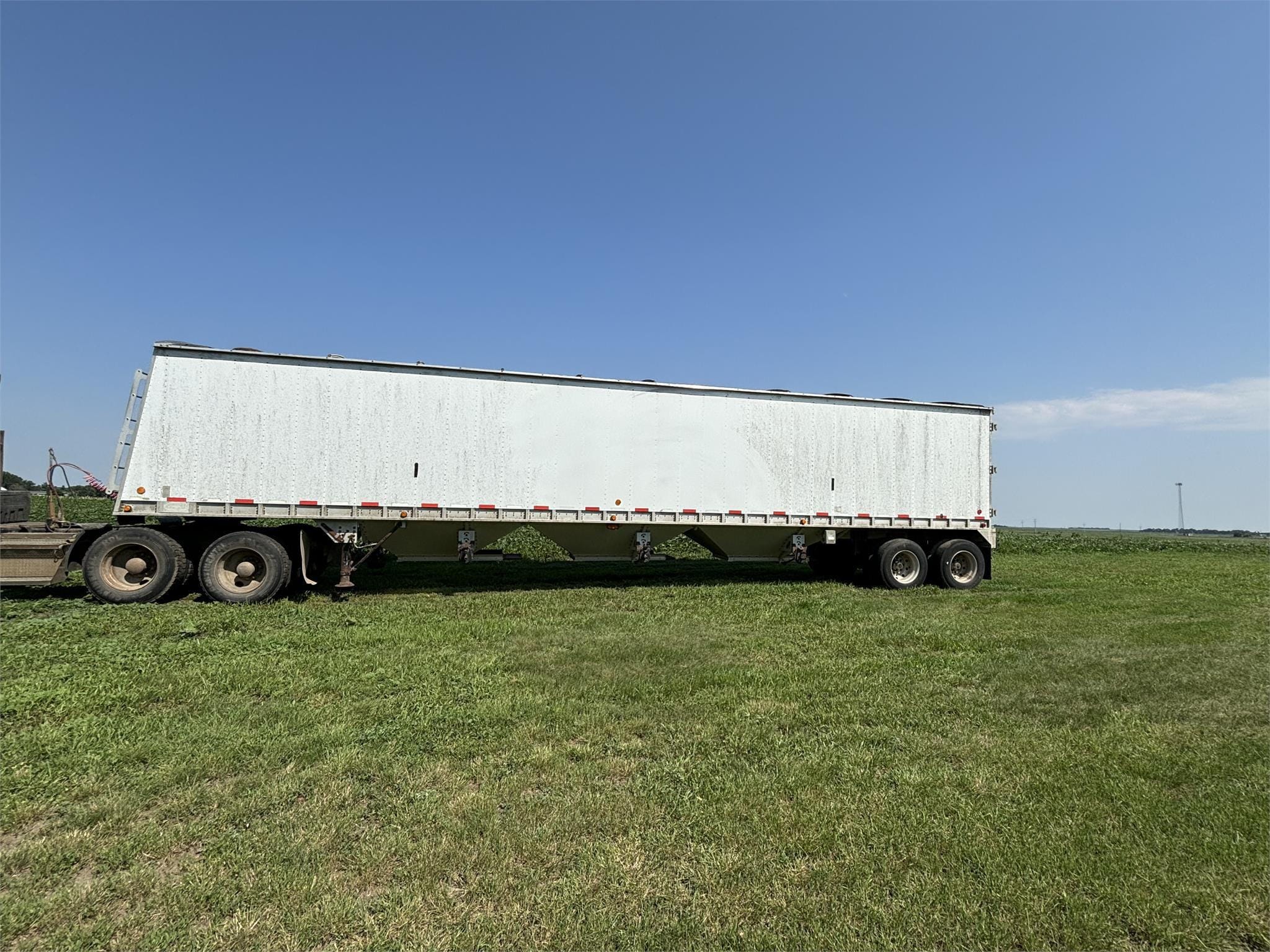 Main image Cornhusker 800
