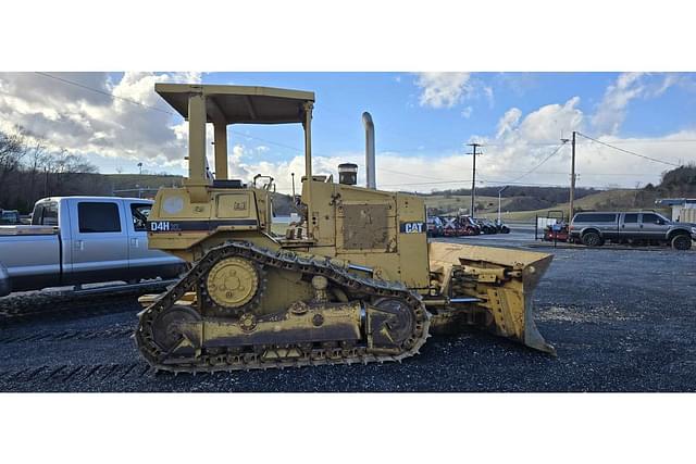 Image of Caterpillar D4 XL equipment image 3