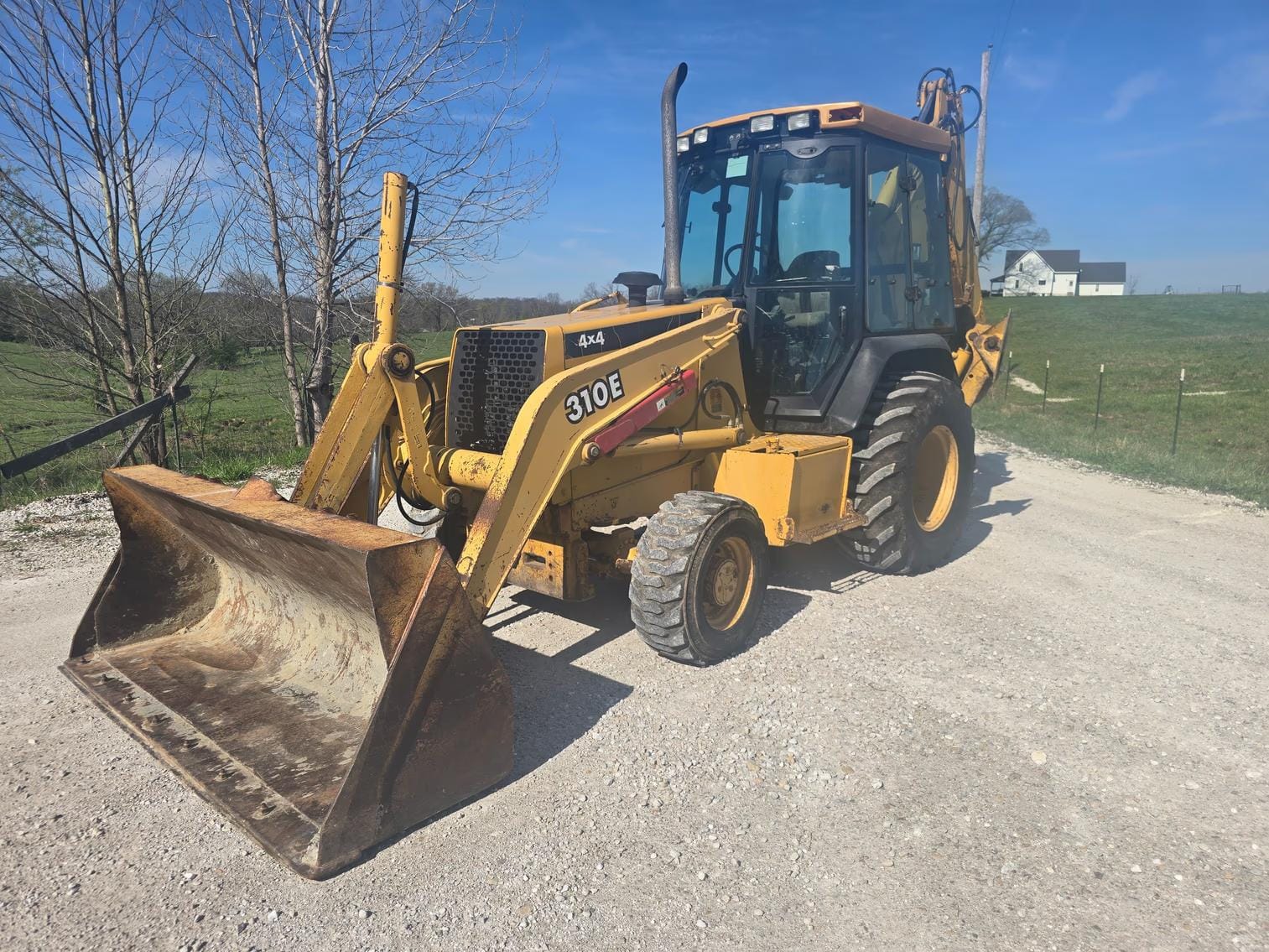 1997 John Deere 310E Equipment Image0