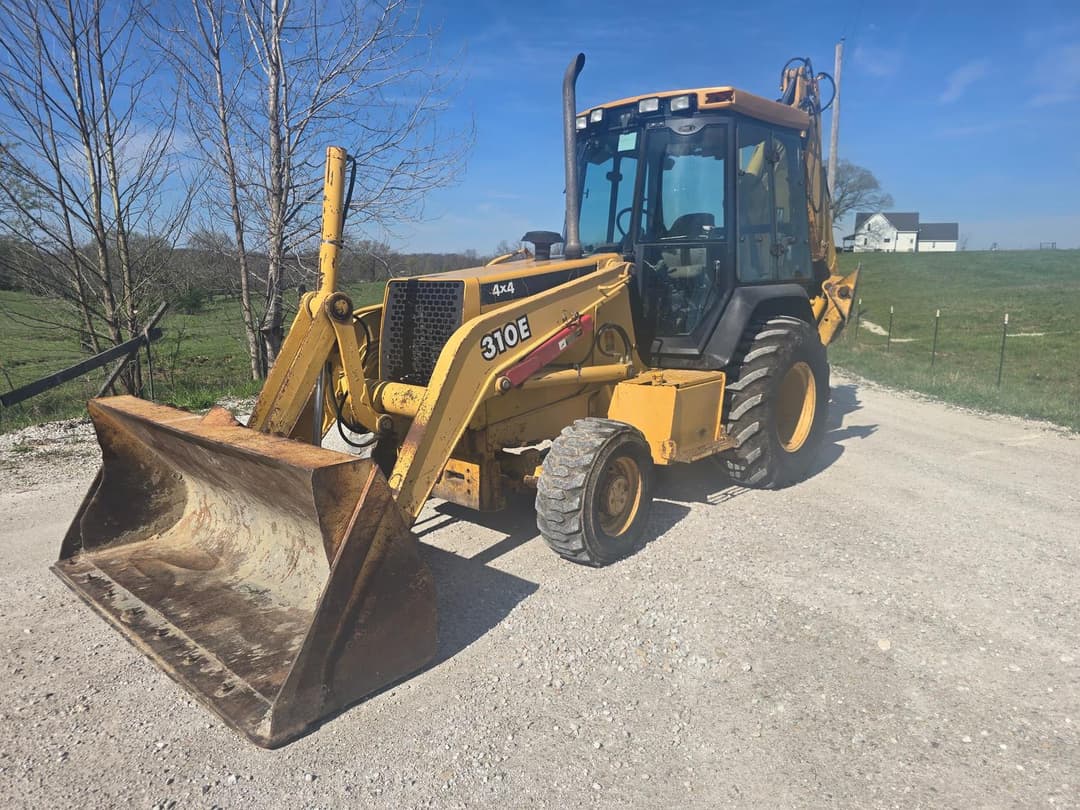 Image of John Deere 310E Primary image