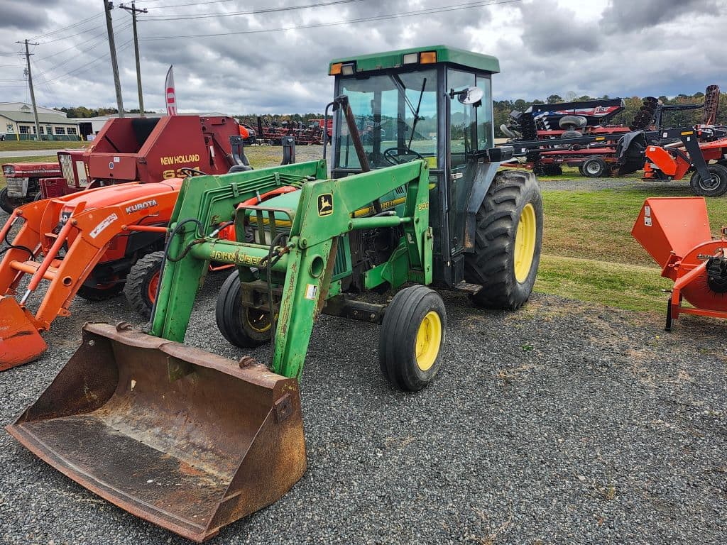 Image of John Deere 5500 Image 1