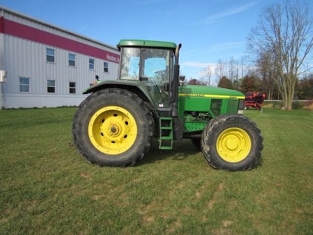 Image of John Deere 7810 equipment image 4