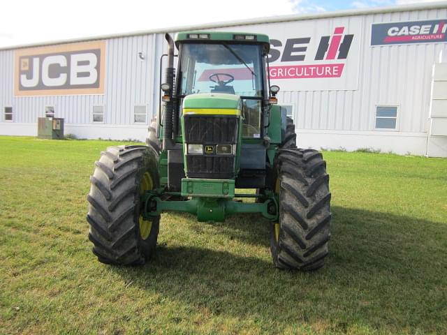 Image of John Deere 7810 equipment image 3