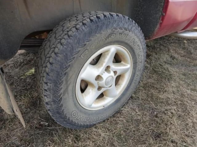 Image of Dodge Ram 1500 equipment image 3