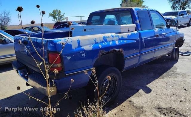 Image of Dodge Ram 1500 equipment image 4