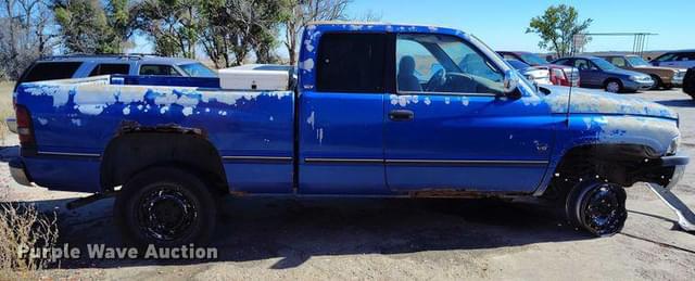 Image of Dodge Ram 1500 equipment image 3
