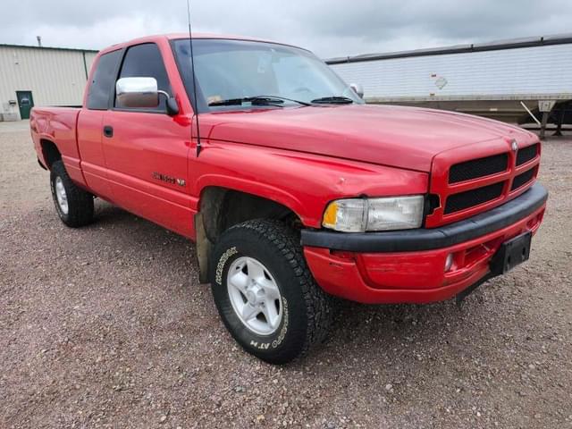 Image of Dodge Ram 1500 equipment image 1