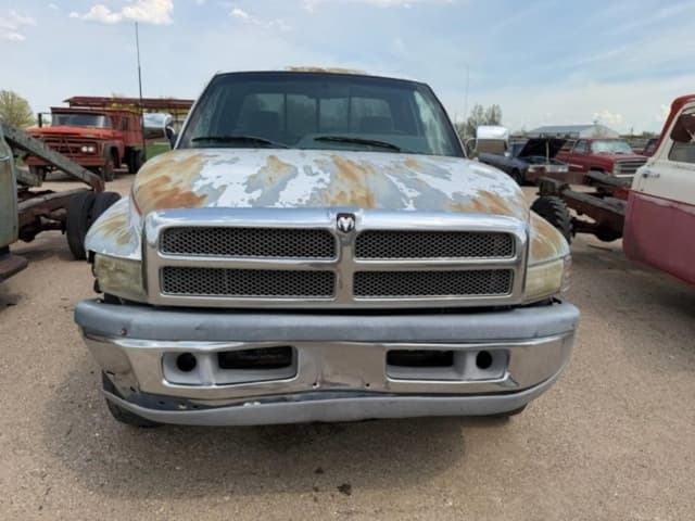 Image of Dodge Ram 1500 equipment image 1