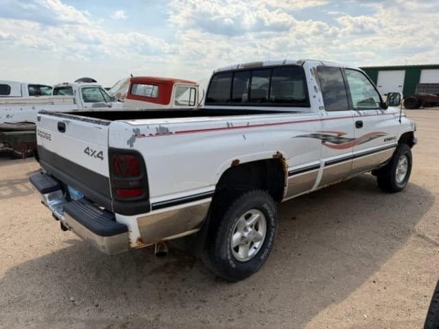 Image of Dodge Ram 1500 equipment image 4