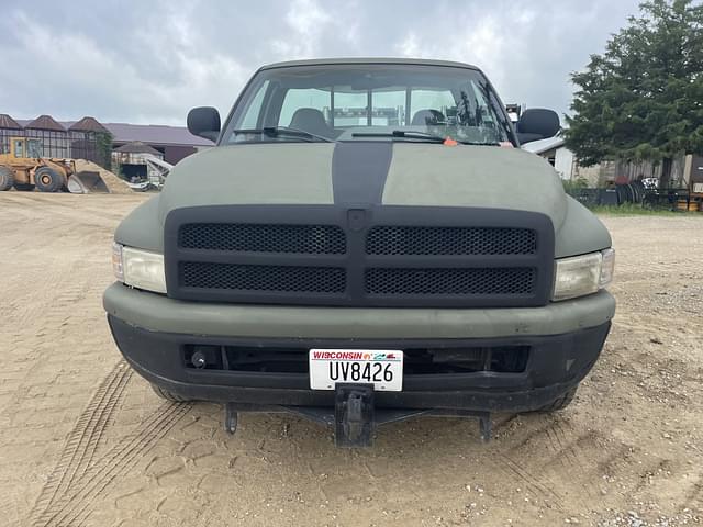 Image of Dodge Ram 2500 equipment image 1