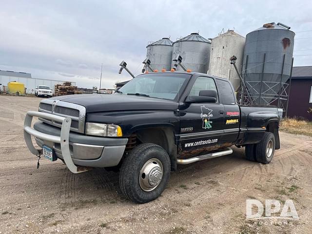 Image of Dodge Ram 3500 equipment image 1