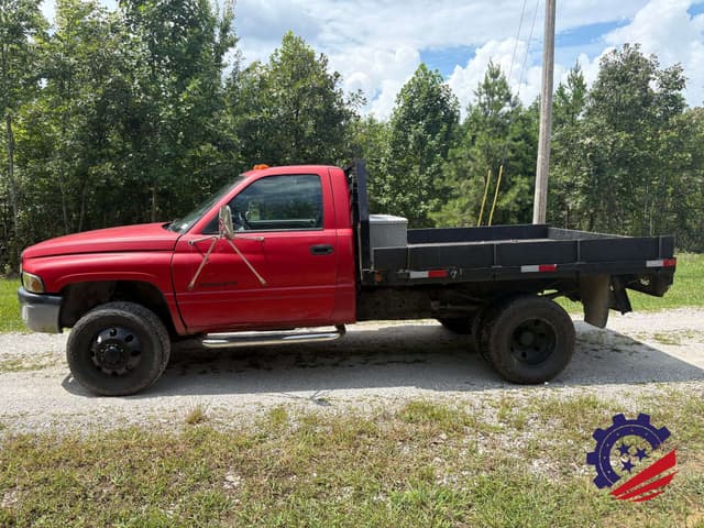 Image of Dodge Ram 3500 equipment image 1