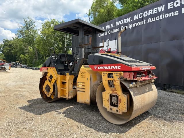 Image of DYNAPAC CC222 equipment image 1