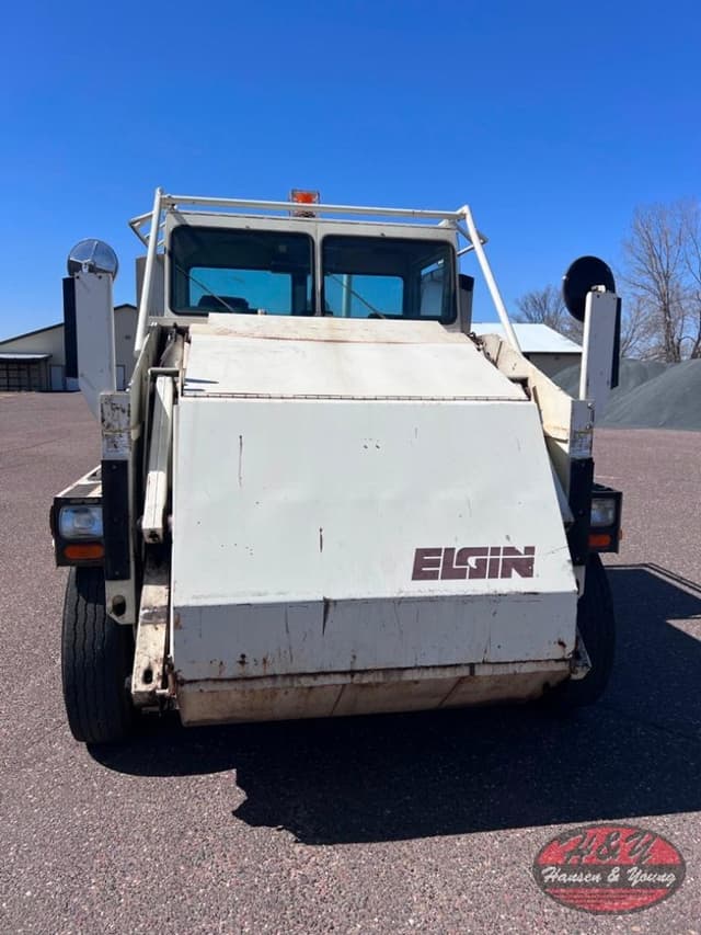 Image of Elgin Pelican equipment image 2