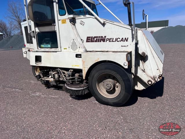 Image of Elgin Pelican equipment image 1