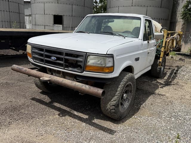 Image of Ford F-250 equipment image 4