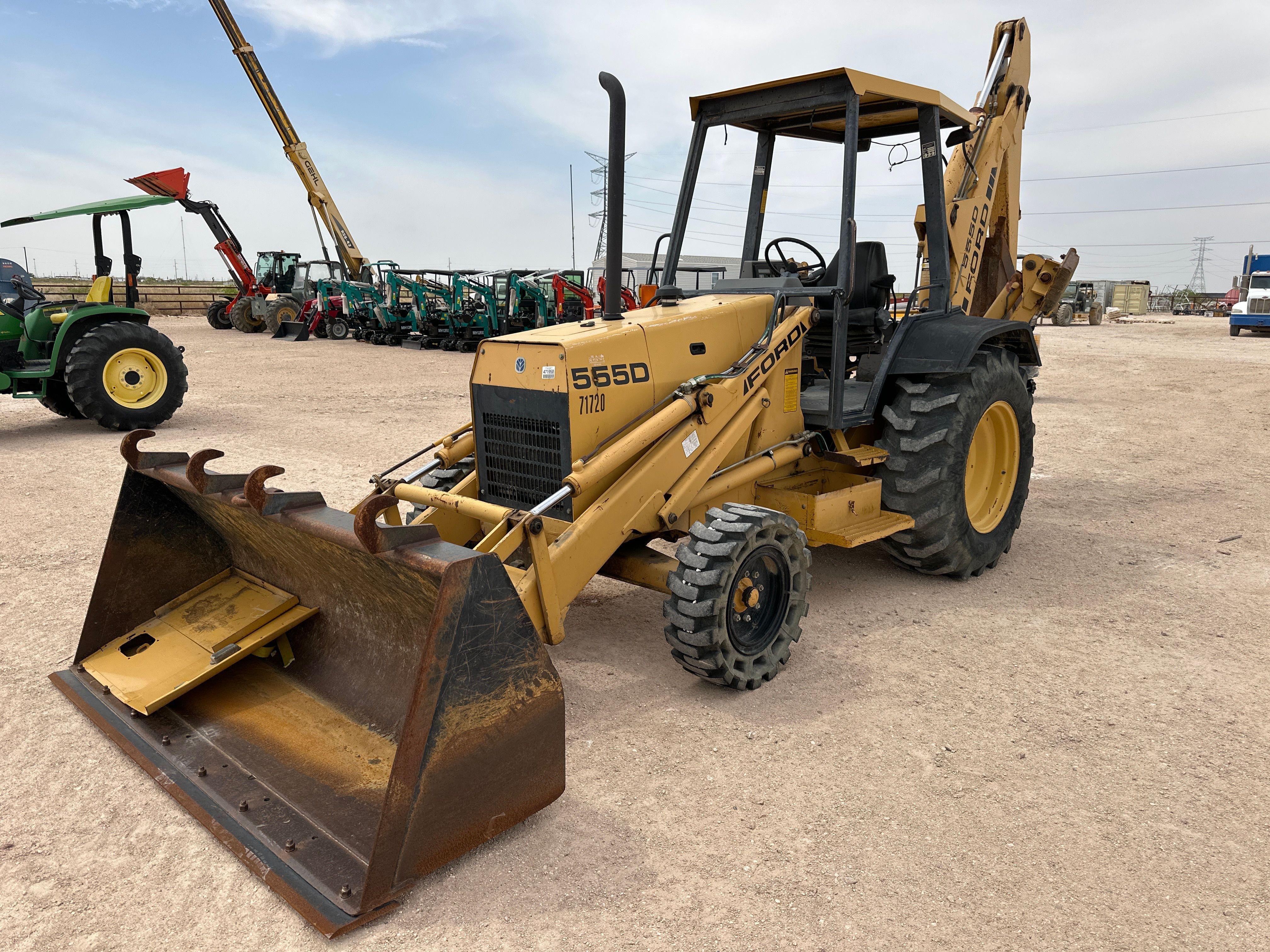 Main image Ford 555D