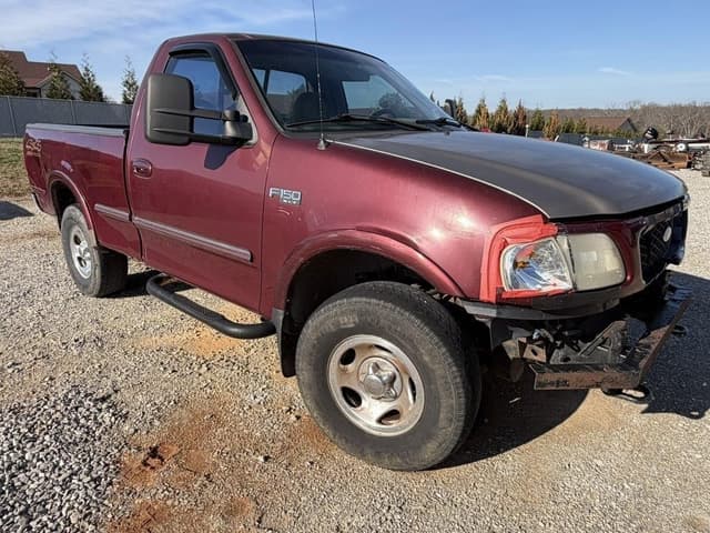 Image of Ford F-150 equipment image 2
