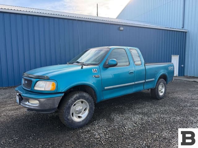 Image of Ford F-150 equipment image 2