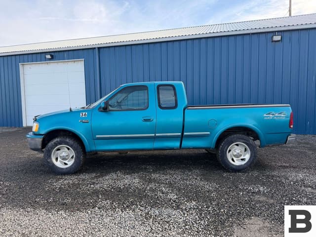 Image of Ford F-150 equipment image 3